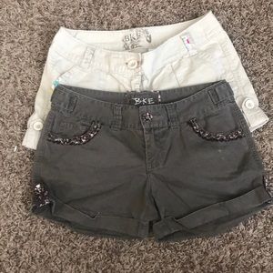 Buckle Patch shorts!